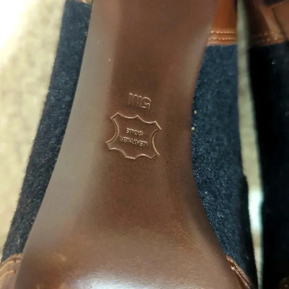 Tory Burch Leighton Black and Brown Leather Booties - Picture 8 of 9